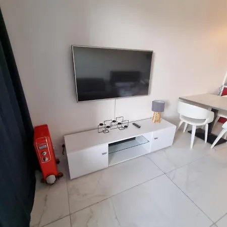 Apartment Le 20 *